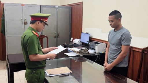 'Tiktoker' Hải Sen đã sáng lập và bán hàng giả là siro ăn ngon cho trẻ em như nào?