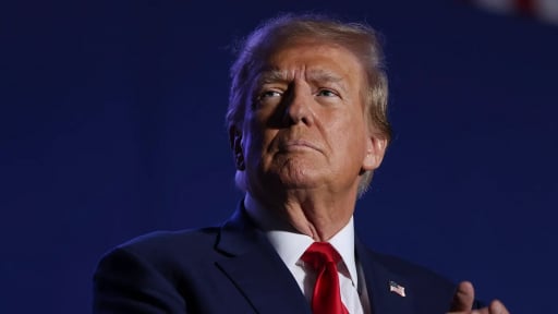 Ông Trump bất ngờ kêu gọi mọi người rời khỏi Tehran ngay lập tức