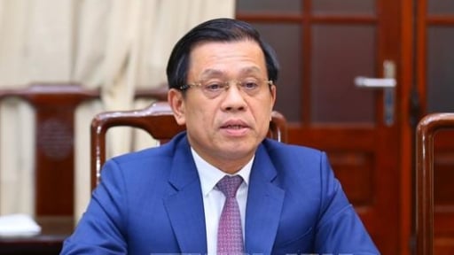 Thủ tướng đình chỉ công tác Thứ trưởng Nguyễn Bá Hoan