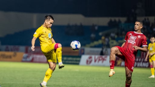 Vì sao A Mít rời Đông Á Thanh Hoá để gia nhập Thép xanh Nam Định?