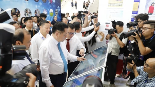 Hình ảnh Khai mạc Hội báo toàn quốc 2025, gian trưng bày Báo Nông thôn Ngày nay mang đậm chất Tam nông