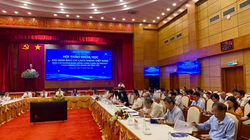 Lãnh đạo tỉnh Quảng Ninh cam kết tạo mọi điều kiện cho hoạt động báo chí