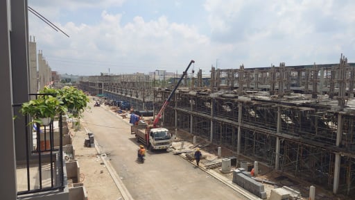 Nhà ở xã hội: Còn nhiều đối tượng khó có thể chạm tới 