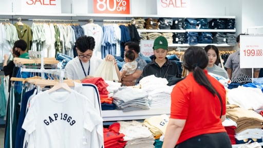 Hiện tượng mua sắm Vincom Red Sale “khuấy đảo” thị trường bán lẻ mùa hè 2025