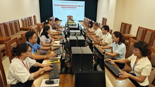 Hà Nội chính thức vận hành thử nghiệm mô hình chính quyền hai cấp với 126 xã, phường mới: Chuyển động toàn thành phố
