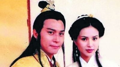 Ngoài Vương Ngữ Yên, Mộ Dung Phục trong 'Thiên long bát bộ' còn vướng vào tình cảm với 2 người nào?