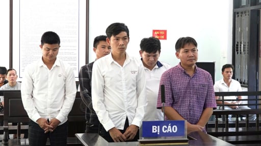 5 đối tượng ở Huế tổ chức cho 235 người trốn đi nước ngoài