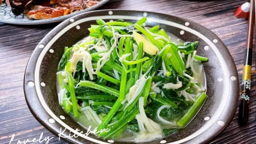 Hai rau này xào chung với nhau ăn ngon chẳng cần đến thịt, vừa dễ nấu lại tốt cho gan
