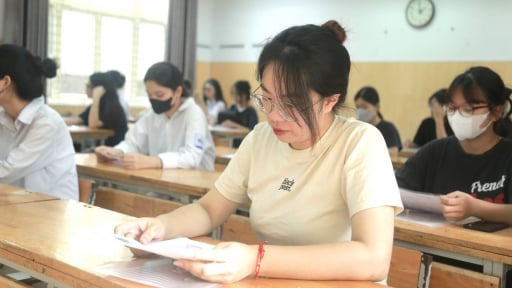 Hôm nay (25/6), gần 1,17 triệu thí sinh làm thủ tục thi tốt nghiệp THPT năm 2025