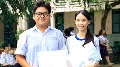 Kỳ thi tốt nghiệp THPT năm 2025 tại TP.HCM: Thí sinh háo hức bước vào cuộc so tài với nhiều đổi mới