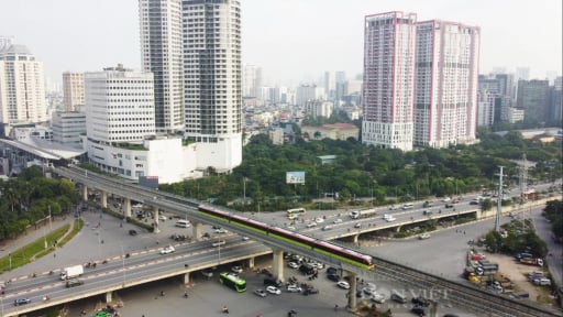 Điểm những hạn chế về mô hình phát triển đô thị gắn với giao thông công cộng tại Hà Nội