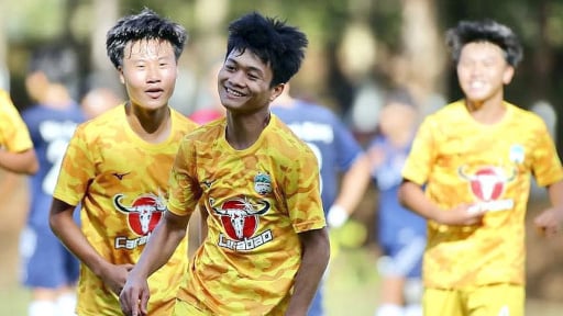 Bầu Đức trao cơ chội cho “Zidane HAGL'