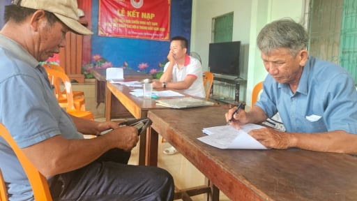 Nhiều khoản thu lạ mang tên 'hương ước thôn' đổ lên đầu người dân Bố Trạch (Quảng Bình)
