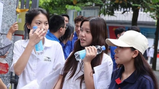 Đề thi môn Tin học tốt nghiệp THPT 2025 full mã đề theo chương trình mới
