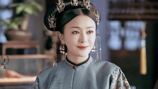 Kỳ lạ: Thiếu nữ không răng đột nhiên được chọn làm Hoàng hậu Trung Hoa