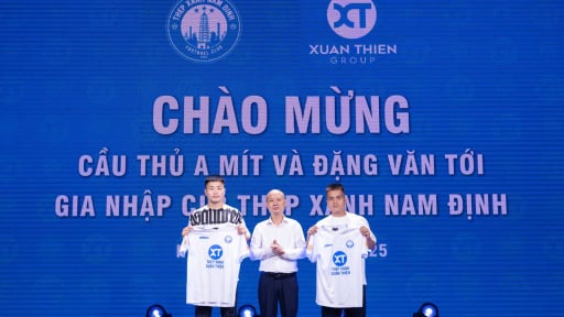 Thép xanh Nam Định công bố 2 tân binh, chia tay Kevin Phạm Ba?