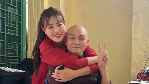 Cặp diễn viên nổi tiếng ngoài đời gọi nhau là 'bố con' ngại khi đóng vợ chồng trên phim