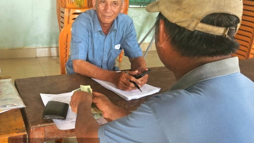 Nhiều khoản thu lạ 'hương ước thôn' đổ lên đầu người dân ở Quảng Bình: Tổ chức xin lỗi dân công khai và trả lại tiền