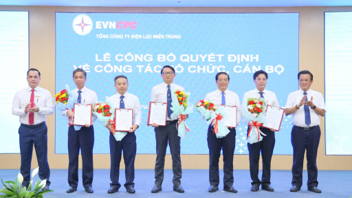EVNCPC công bố quyết định thành lập 6 Công ty Điện lực sau sáp nhập