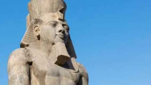 Pharaoh Ai Cập có 100 con, cuối cùng ngai vàng về tay ai?