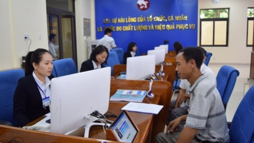 Chính quyền 2 cấp: Thủ tướng ra công điện 'nóng' bảo đảm giải quyết thủ tục hành chính