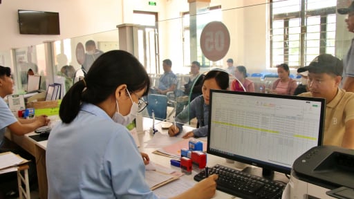 Cán bộ ở Đà Nẵng trong ngày làm việc cuối trước bước ngoặt lịch sử