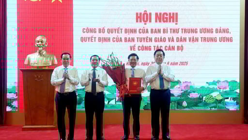 Ông Trần Thanh Lâm giữ chức Phó Trưởng ban Tuyên giáo và Dân vận Trung ương