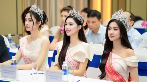 Sự cố “thót tim” chưa hề được tiết lộ ở phần thi ứng xử của Top 5 Hoa hậu Việt Nam 2024