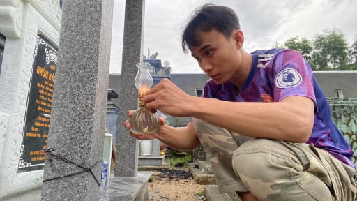 Làm nghề “giúp việc cho người đã khuất”, chàng trai trẻ bật mí lý do lựa chọn khiến ai nghe cũng bất ngờ