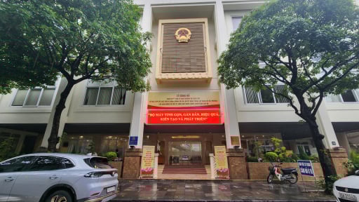 Hình thành 'siêu phường' Hoàn Kiếm có vốn hóa doanh nghiệp khủng sau khi bỏ cấp quận