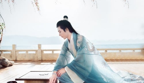 Vị hoàng đế Trung Hoa bị mẹ phế truất khỏi ngai vàng, vợ 'cắm sừng', con gái đầu độc chết