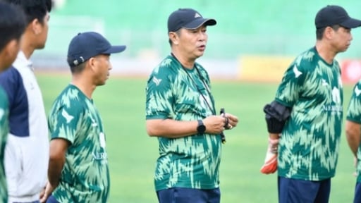 CLB Bình Định: “Trảm' HLV Trần Minh Chiến, đưa HLV Bùi Đoàn Quang Huy trở lại “ghế nóng'?