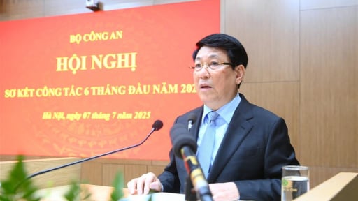 Chủ tịch nước yêu cầu lực lượng công an  không để bỏ trống, điểm mù, vùng lõm địa bàn tội phạm
