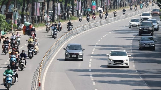 Những hình ảnh khác lạ bất ngờ trước ngày phân làn đường Võ Chí Công
