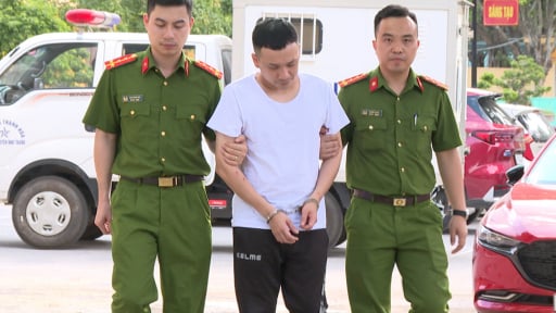 Bắt Tài 'Bu' con nuôi của Tuấn 'thần đèn' ở Thanh Hóa