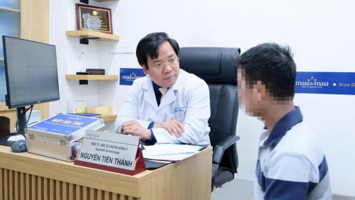 Quan hệ tình dục với bạn gái quen qua mạng, nam sinh chết lặng khi phát hiện mình mắc bệnh này!