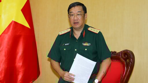Thứ trưởng Bộ Quốc phòng Phạm Hoài Nam chủ trì buổi làm việc triển khai nhiệm vụ chế tạo đạn pháo thông minh