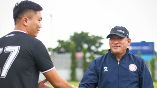 Tin chiều 10/7: “Quả bóng vàng” Việt Nam dẫn dắt CLB TP.HCM?