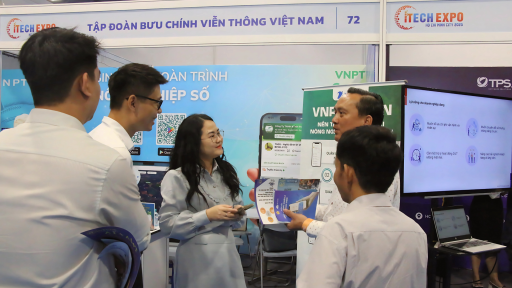 VNPT giới thiệu bộ giải pháp chuyển đổi số cho nông dân và hộ, cá thể kinh doanh tại iTECH EXPO 2025