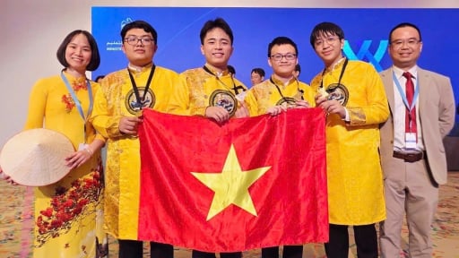 Tin vui lần đầu tiên có trong lịch sử: 100% học sinh đạt Huy chương Vàng Olympic Quốc tế 