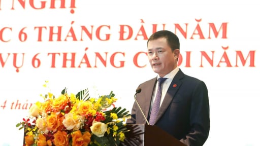 Chủ tịch Viettel nói về công nghệ chiến lược và thu hút nhân tài