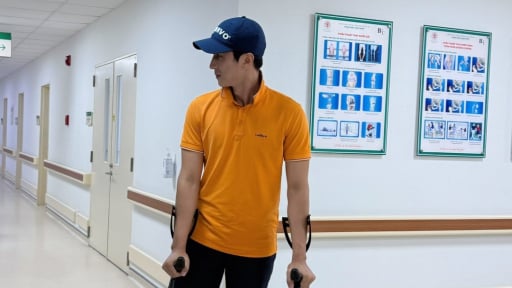 Diễn viên Bình An bị chấn thương, không thể đi lại bình thường đến tháng 9