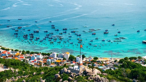 Ở tỉnh Gia Lai mới có một hòn đảo cách bờ biển 24km, đẹp như phim, dân sống đời bình dị tựa cổ tích