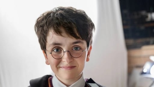 Tạo hình Harry Potter trong bản phim truyền hình mới