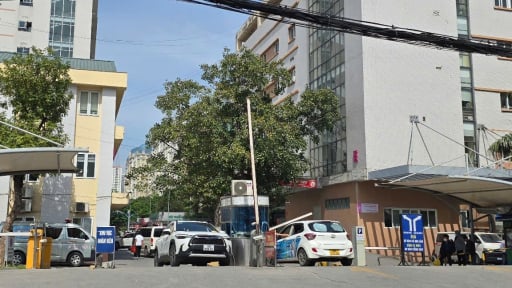  Bệnh viện E: Một khoa bị “tố” kê 5 giường dịch vụ trong phòng hơn 20m², vượt xa quy định Bộ Y tế