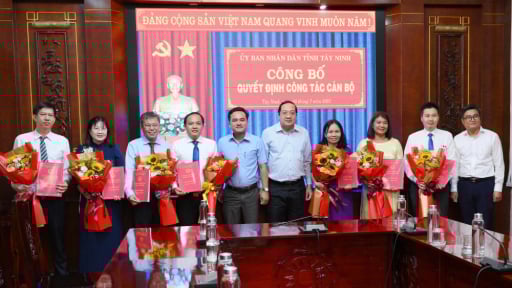 Phó Chủ tịch UBND xã giữ chức Phó Giám đốc Trung tâm Phát triển quỹ đất tỉnh Tây Ninh