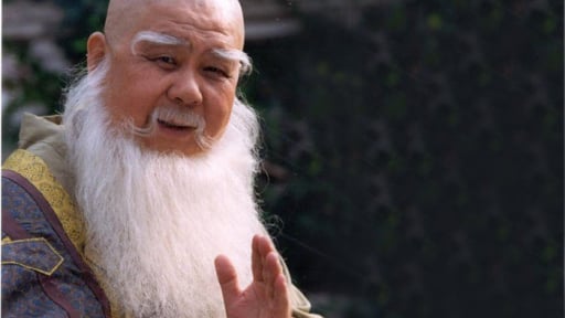 Cao thủ nào trong Kim Dung là trưởng môn Thiếu Lâm, võ công siêu phàm nhưng vẻ ngoài bình dị