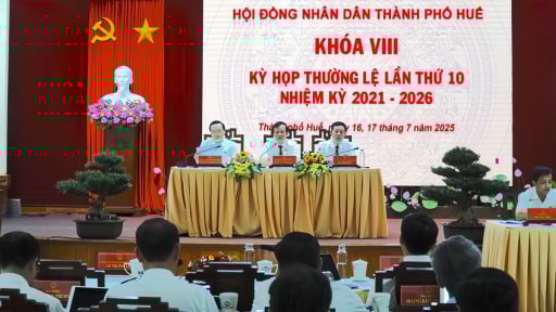  Bí thư Thành ủy Huế: Cần tính đến đầu tư đường sắt nội đô hoặc tàu điện ngầm để chống ùn tắc giao thông