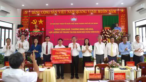 Thành lập Ủy ban MTTQ đặc khu duy nhất của TP.HCM