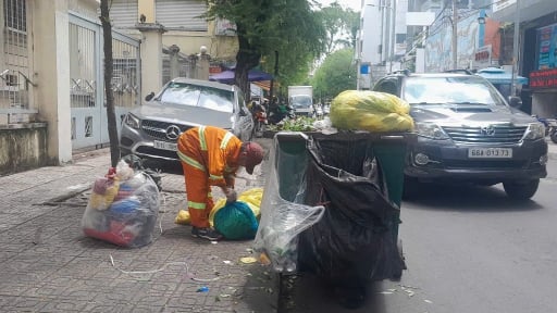 TP.HCM tìm phương án thống nhất giữa các xã, phường, đặc khu để xử lý 14.000 tấn rác sinh hoạt mỗi ngày